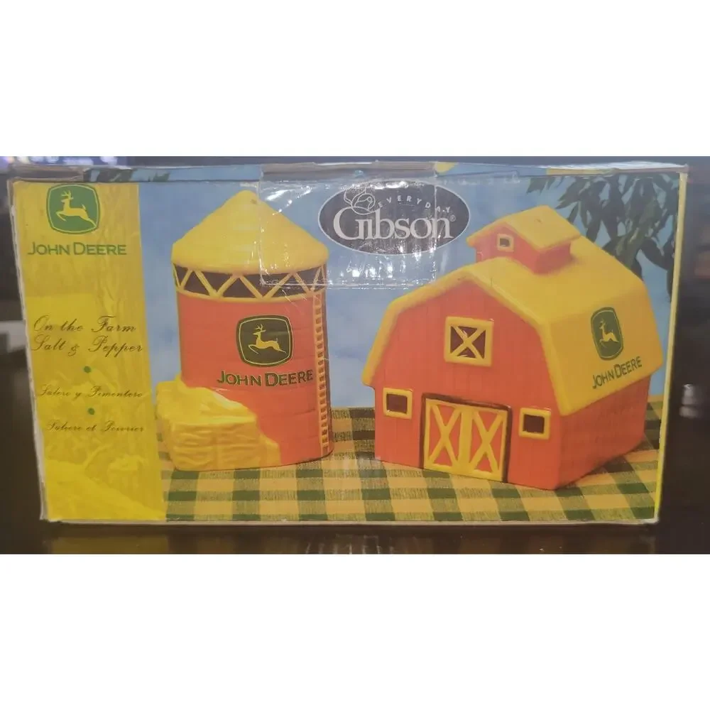 Vtg Ceramic John Deere Salt Pepper Shakers Barn Silo Red Yellow 2002 Orig. Box